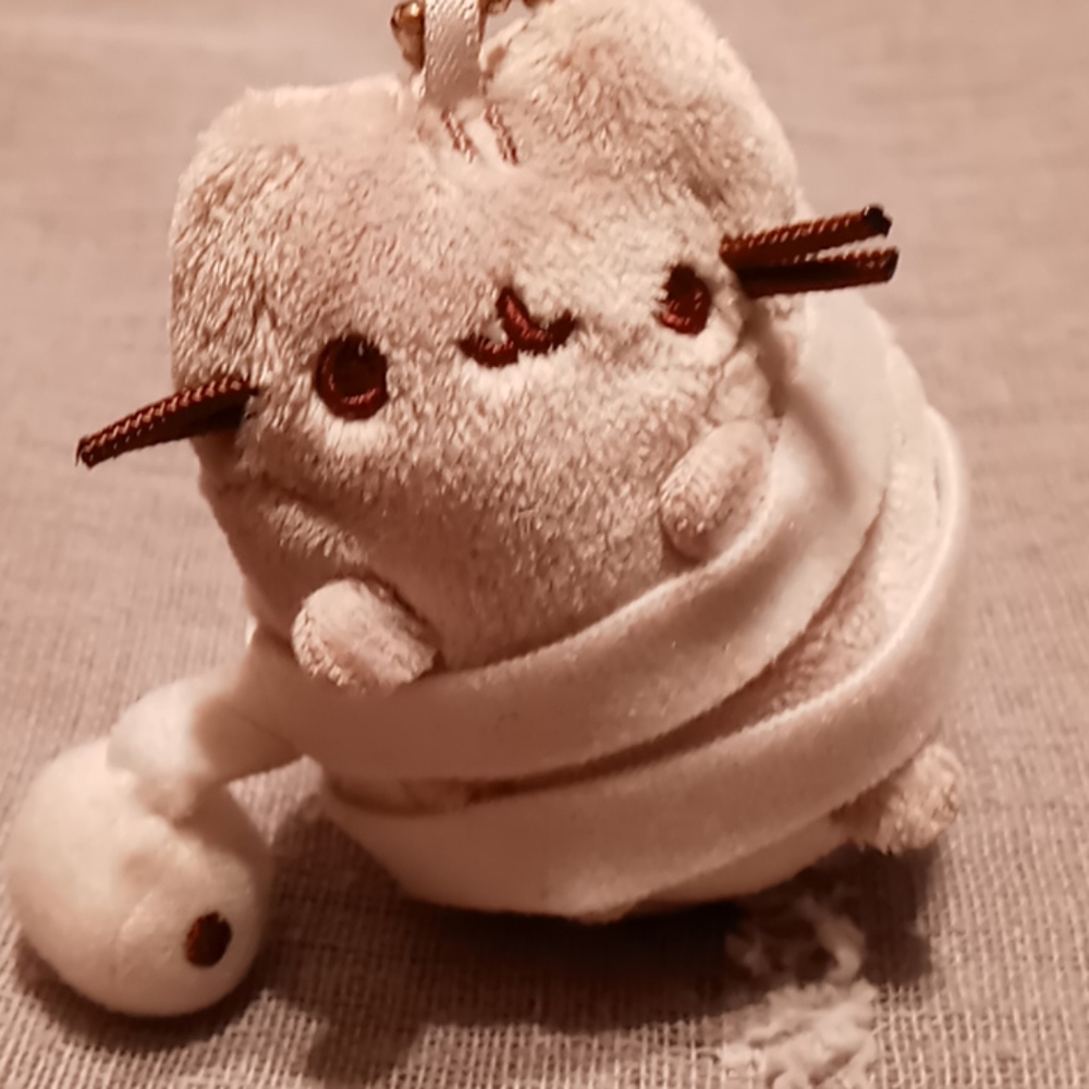 Small plushy